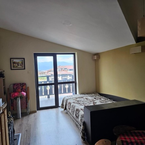 Студио за продажба в жилищна сграда с Акт 16 в град Банско