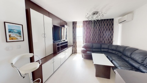 Spacious two-bedroom apartment with panoramic sea views in Privilege Fort Beach complex