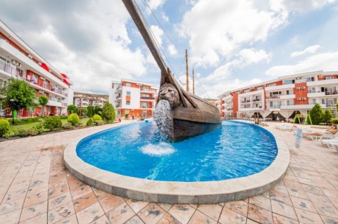 Spacious two-bedroom apartment with panoramic sea views in Privilege Fort Beach complex