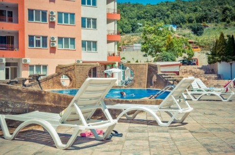 Spacious two-bedroom apartment with panoramic sea views in Privilege Fort Beach complex