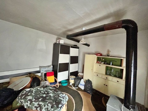 Partly renovated house for sale in Alexandria village