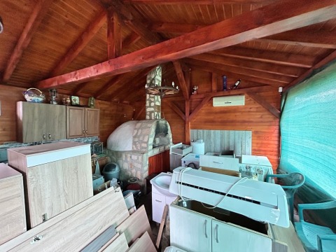 Partly renovated house for sale in Alexandria village