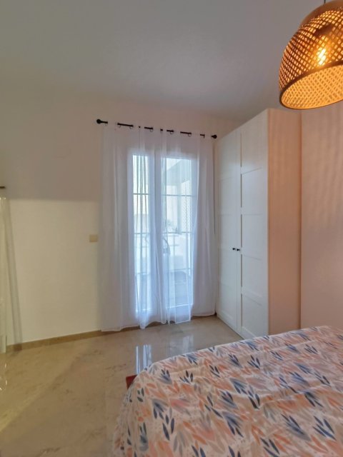 Апартамент двустаен 83 m², Манилва, Малага, Испания