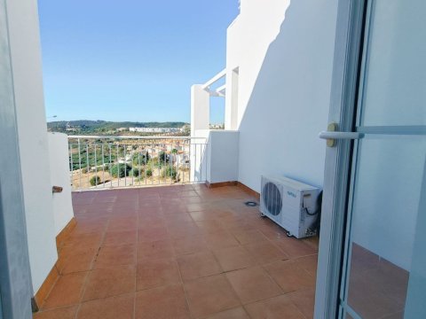 Апартамент двустаен 83 m², Манилва, Малага, Испания