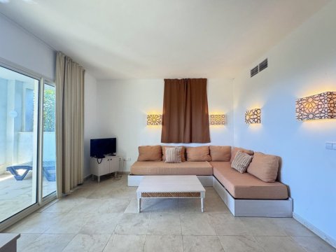 Апартамент тристаен 95 m², Манилва, Малага, Испания