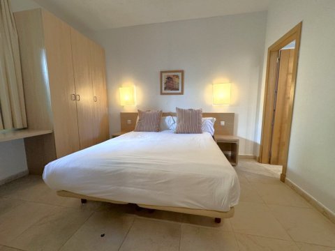 Апартамент тристаен 95 m², Манилва, Малага, Испания