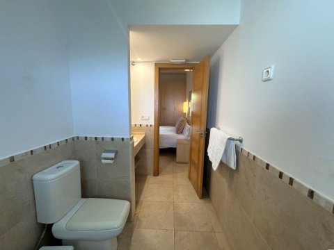 Апартамент тристаен 95 m², Манилва, Малага, Испания