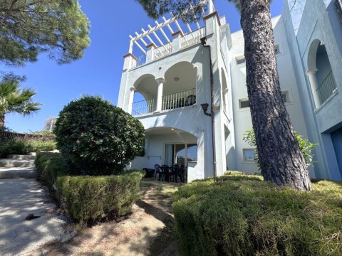 Апартамент тристаен 95 m², Манилва, Малага, Испания