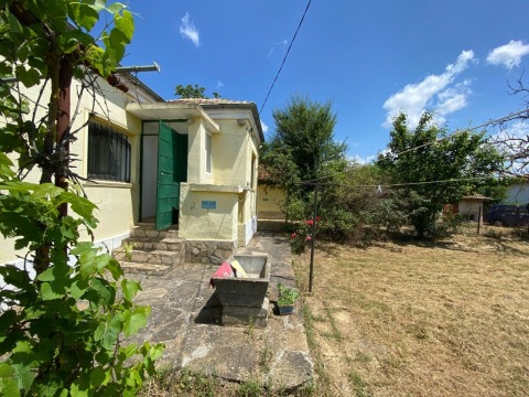 House 4 rooms 1000 m², Geshanovo, Bulgaria