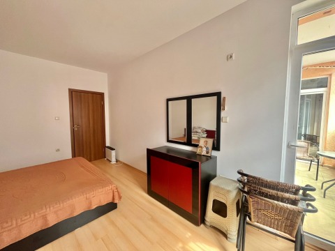 Two-bedroom apartment in Sunny Day 6