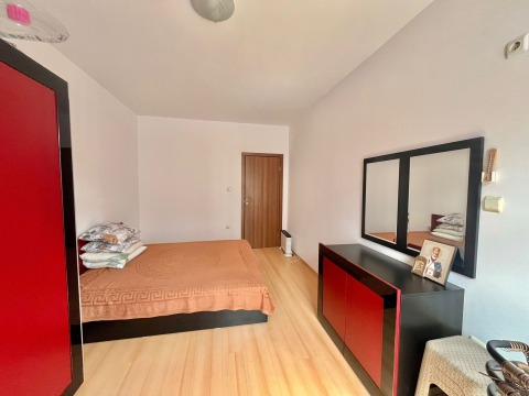 Two-bedroom apartment in Sunny Day 6