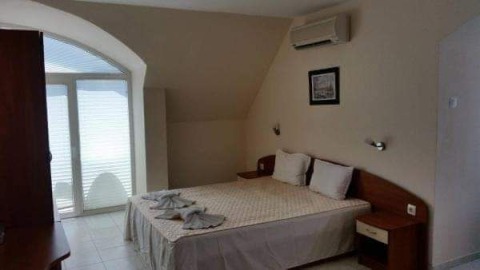 Хотел/Ресторант 1128 m², Несебър, Свети Влас, България