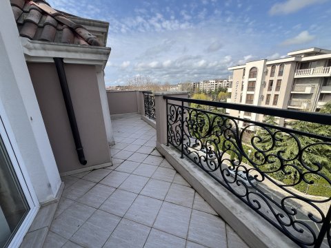 4 стаен мезонет в  комплекс с целогодишно работещ СПА и вътрешен басейнСПА