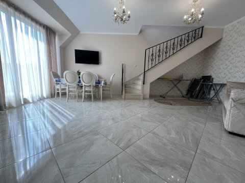 4 стаен мезонет в  комплекс с целогодишно работещ СПА и вътрешен басейнСПА