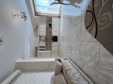 4 стаен мезонет в  комплекс с целогодишно работещ СПА и вътрешен басейнСПА