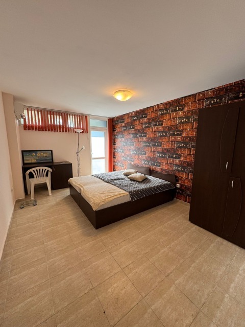 Flat 3 rooms 105 m², Nesebar, Sunny Beach, Bulgaria