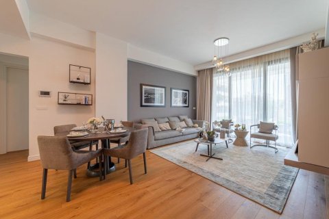 Investment three-bedroom apartment just 700 m from the sea in Limassol, sea view