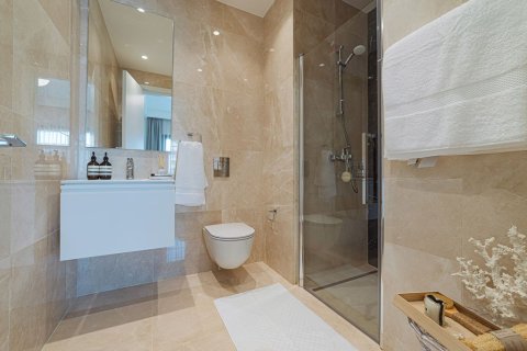 Investment three-bedroom just 200 m from the sea in Limassol, sea view
