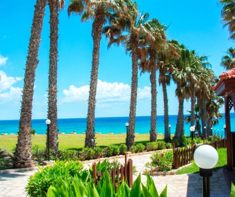 Large Luxury Eco villa 4+1 with swimming pool near the sea in Protaras