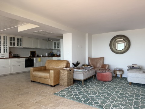 Flat 5 rooms 210 m², Nesebar, Sveti Vlas, Bulgaria