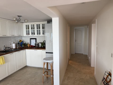 Flat 5 rooms 210 m², Nesebar, Sveti Vlas, Bulgaria