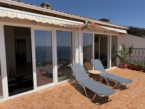 Flat 5 rooms 210 m², Nesebar, Sveti Vlas, Bulgaria