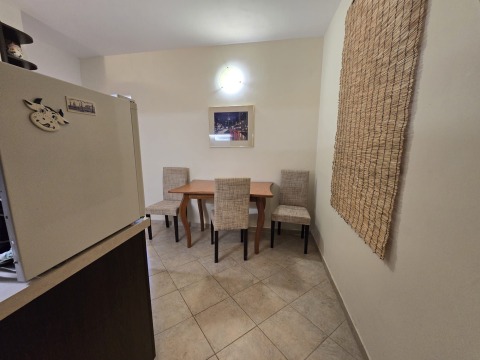 Апартамент тристаен 55 m², България