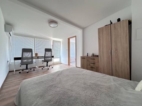 Flat 3 rooms 91 m², Nesebar, Sunny Beach, Bulgaria