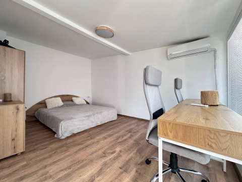 Flat 3 rooms 91 m², Nesebar, Sunny Beach, Bulgaria