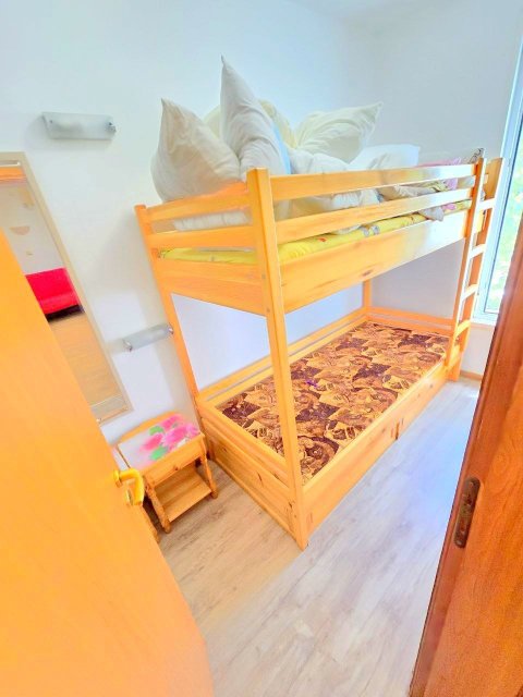 DISCOUNT!!! Two-bedroom apartment with two terraces and its own rose garden, 5 minutes from the beach in Sveti Vlas.