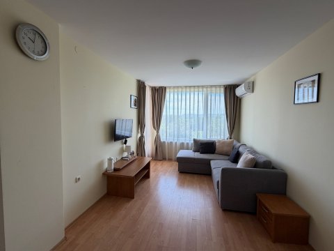 2-room apartment in Holiday Fort, Sunny Beach (pool and garden)