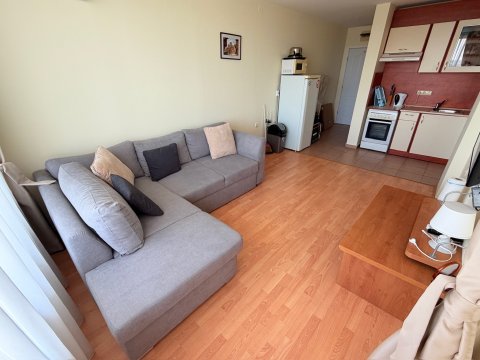 2-room apartment in Holiday Fort, Sunny Beach (pool and garden)