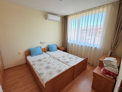 2-room apartment in Holiday Fort, Sunny Beach (pool and garden)