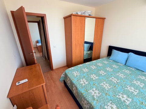 2-room apartment in Holiday Fort, Sunny Beach (pool and garden)
