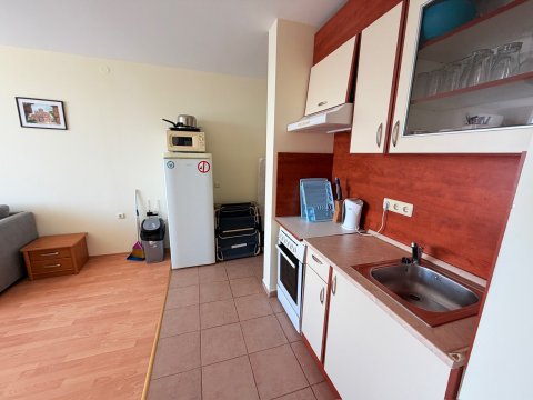 2-room apartment in Holiday Fort, Sunny Beach (pool and garden)
