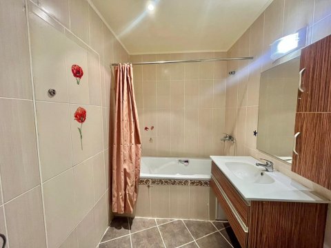 Flat studio apartment 53 m², Bulgaria