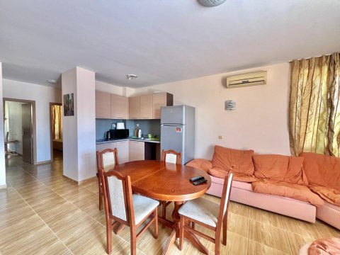 Flat 3 rooms 137 m², Nesebar, Sveti Vlas, Bulgaria