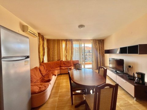 We offer a two-bedroom apartment in Sveti Vlas!