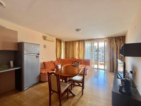 We offer a two-bedroom apartment in Sveti Vlas!