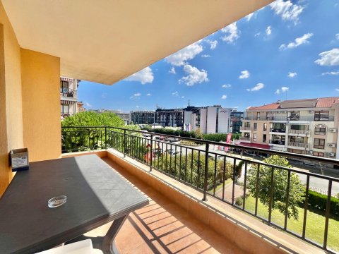 We offer a two-bedroom apartment in Sveti Vlas!