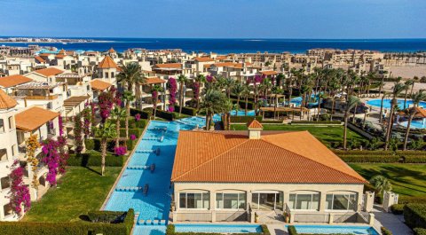 Airy studio by the beach, installment purchase option, Veranda Sahl Hasheesh, top price, Egypt