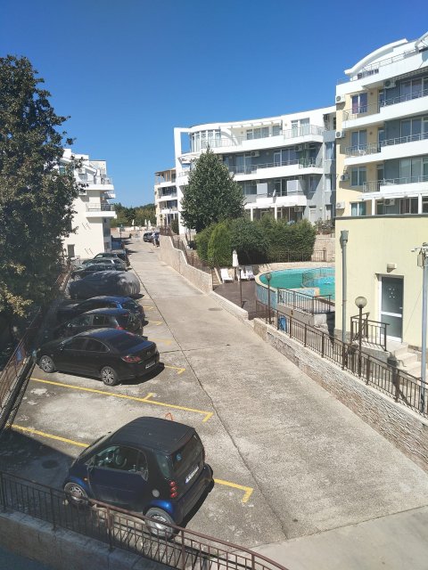 Двухкомнатная квартира в комплексе Сансет Кошарица — уют, спокойствие и удобство