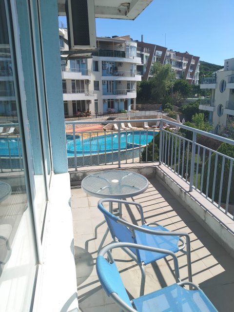 Двухкомнатная квартира в комплексе Сансет Кошарица — уют, спокойствие и удобство