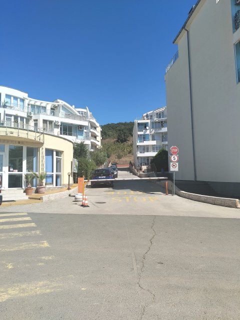 Двухкомнатная квартира в комплексе Сансет Кошарица — уют, спокойствие и удобство