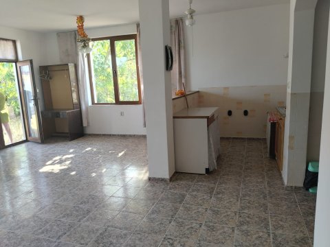 House 3 bedrooms + kitchen 130 m², Pomorie, Poroy, Bulgaria