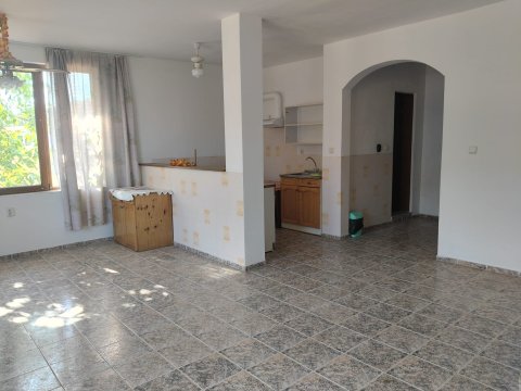 House 3 bedrooms + kitchen 130 m², Pomorie, Poroy, Bulgaria