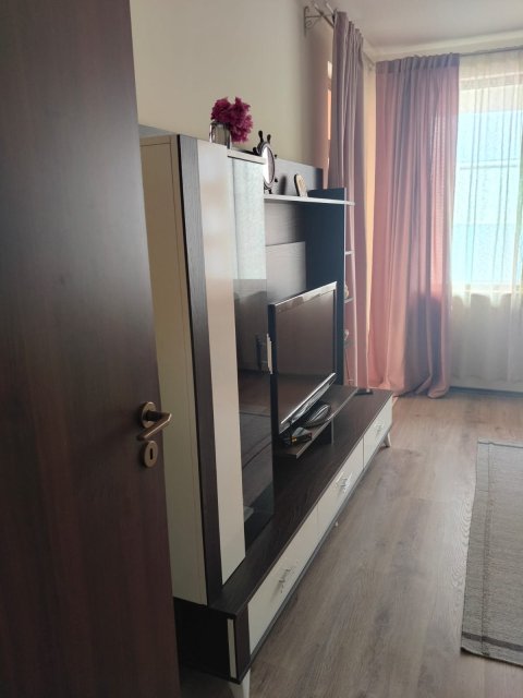 Къща 4 спални + кухня 268 m², с.Равда, България