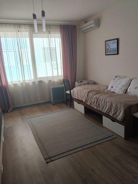 Къща 4 спални + кухня 268 m², с.Равда, България