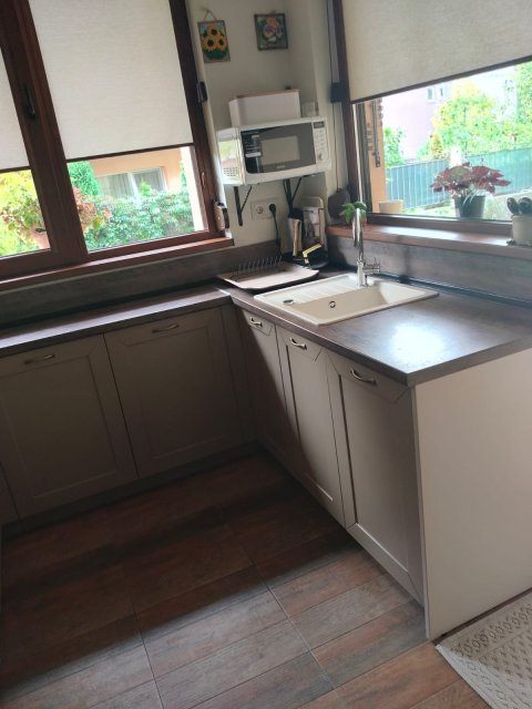 Къща 4 спални + кухня 268 m², с.Равда, България