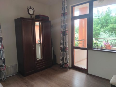 Къща 4 спални + кухня 268 m², с.Равда, България